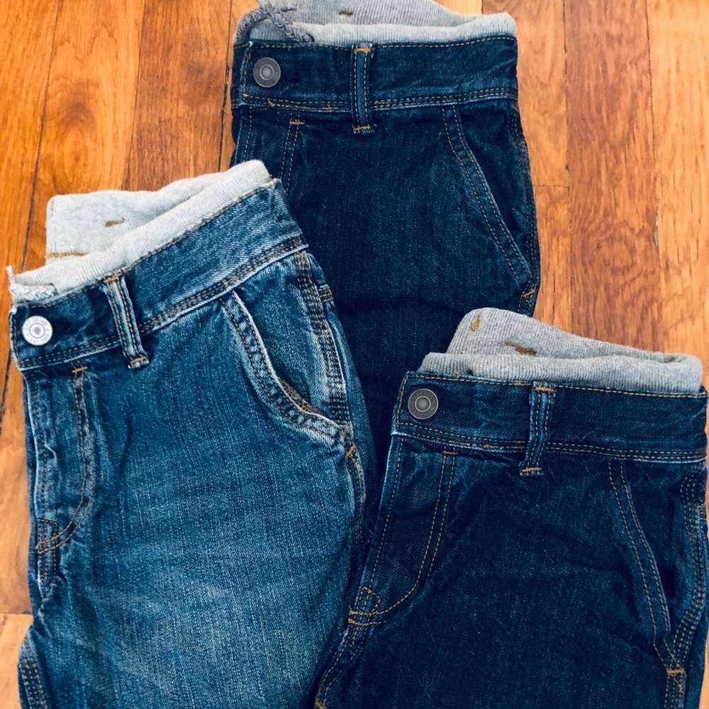 Bundle 3-pair boys denim shorts. Pull on.